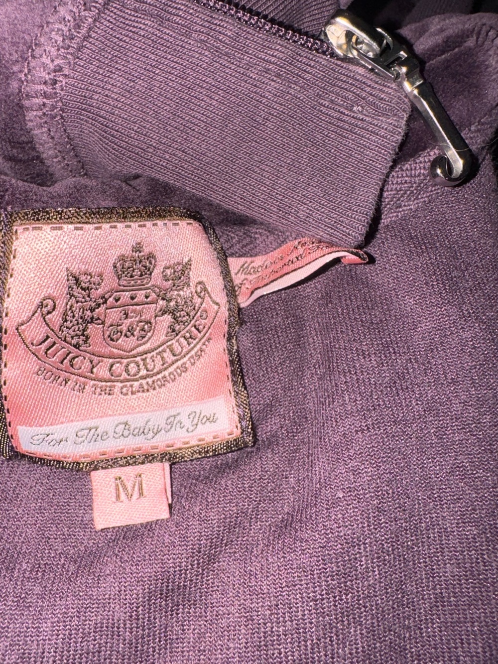🏷️SOLD! 🏷️Juicy Couture Purple Velour Track Jacket Size Medium Purple /Plum - Picture 4 of 6
